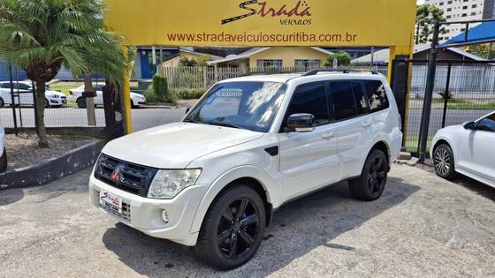 MITSUBISHI PAJERO FULL 3.2 HPE 4X4 16V TURBO INTERCOOLER DIESEL 4P AUTOMÁTICO